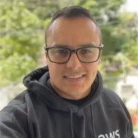 Alejandro Castañeda's Photo